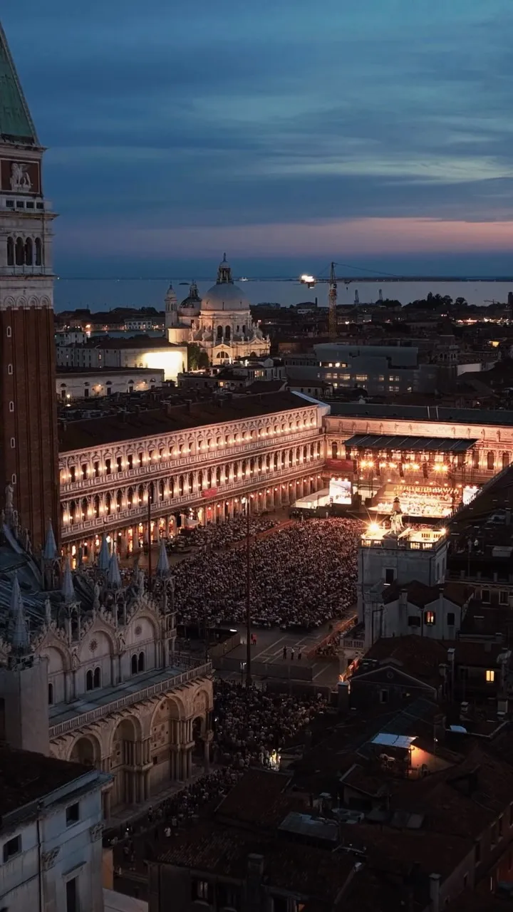 Piazza San Marco in Venice at dusk before a Bocelli performance